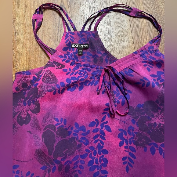 Express Tank Top - Picture 2 of 5